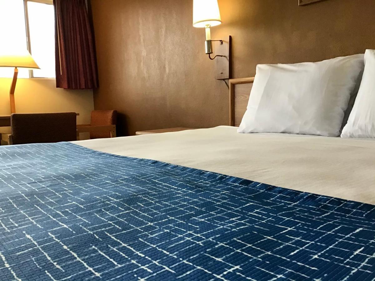 Travelodge By Wyndham Powell Eksteriør billede