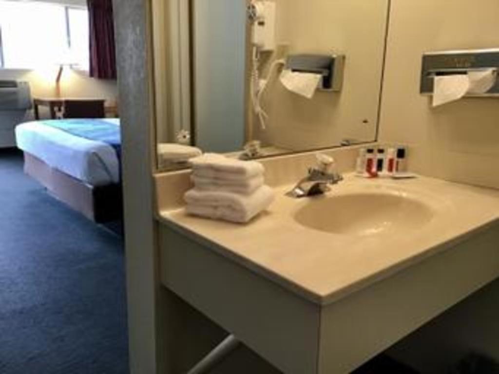 Travelodge By Wyndham Powell Eksteriør billede