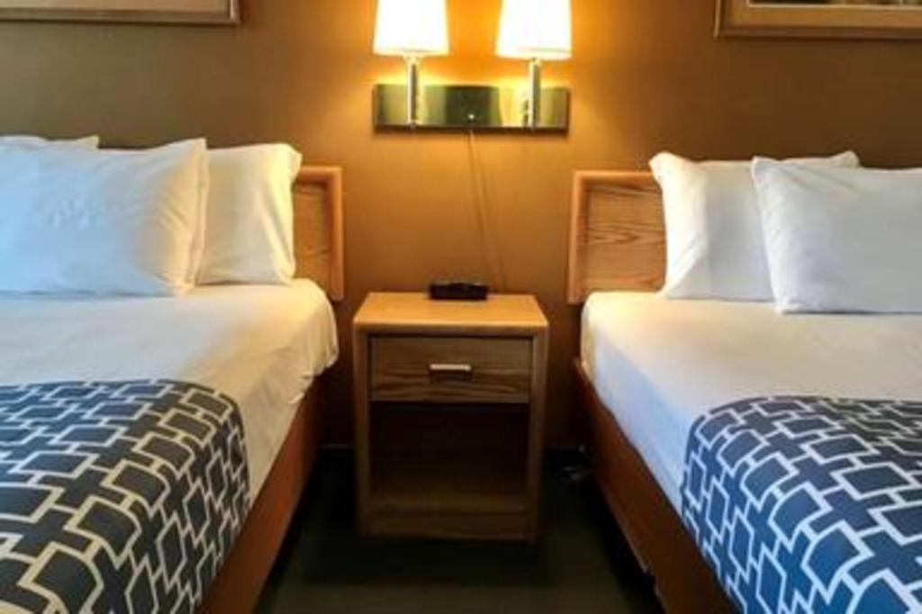 Travelodge By Wyndham Powell Eksteriør billede