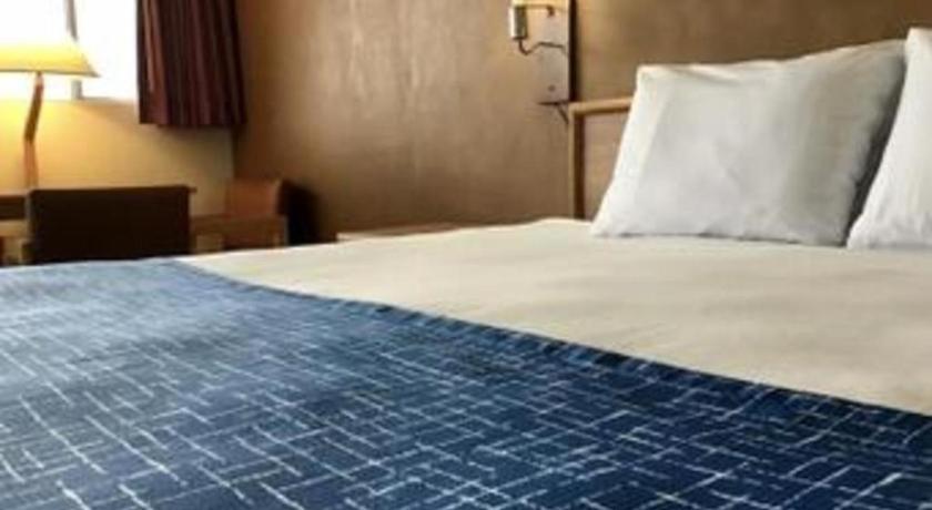 Travelodge By Wyndham Powell Eksteriør billede