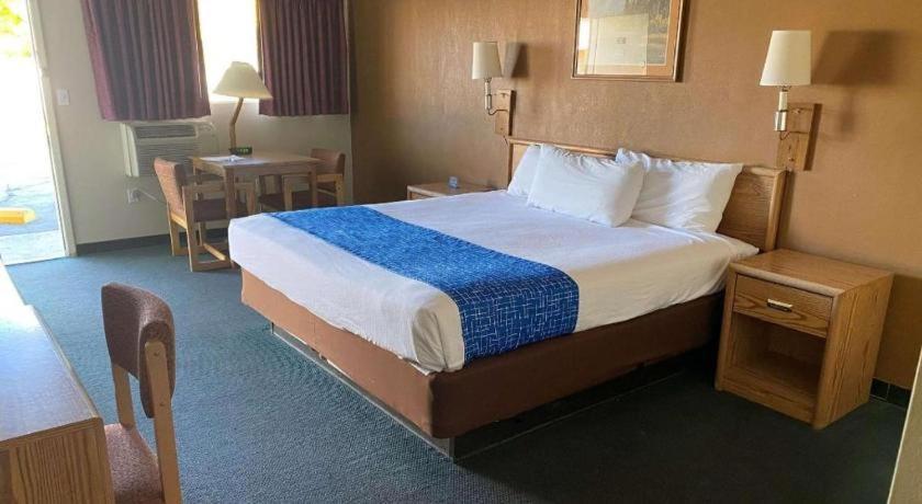 Travelodge By Wyndham Powell Eksteriør billede