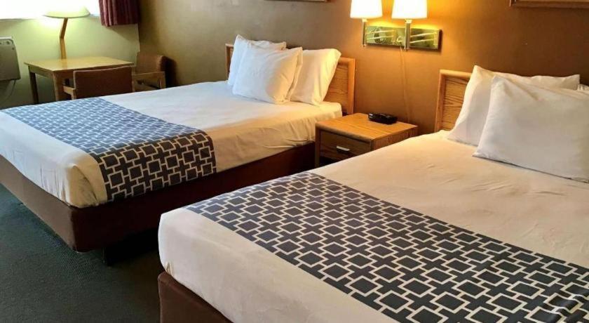Travelodge By Wyndham Powell Eksteriør billede